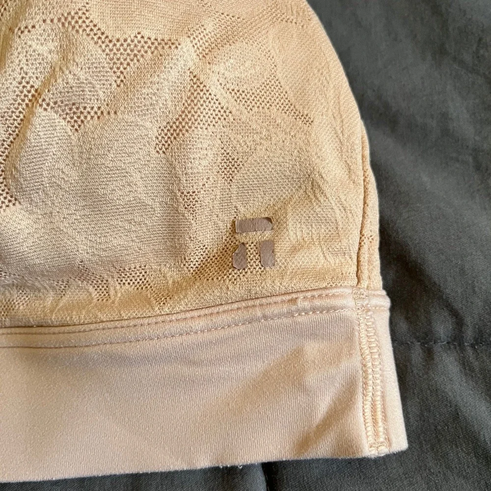 Tommy John Bra Second Skin Triangle Bralette‎ Beige Nude Small (A-C)